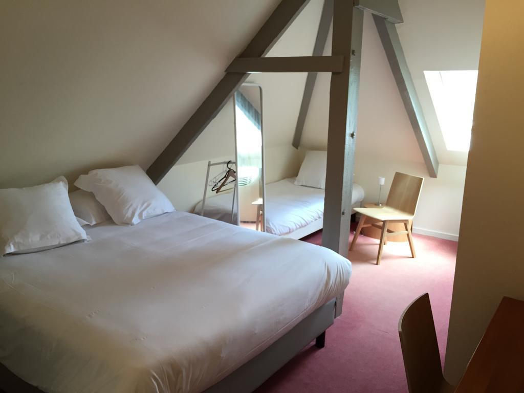 Hotel de charme Les Mimosas Pont-Aven Habitación foto