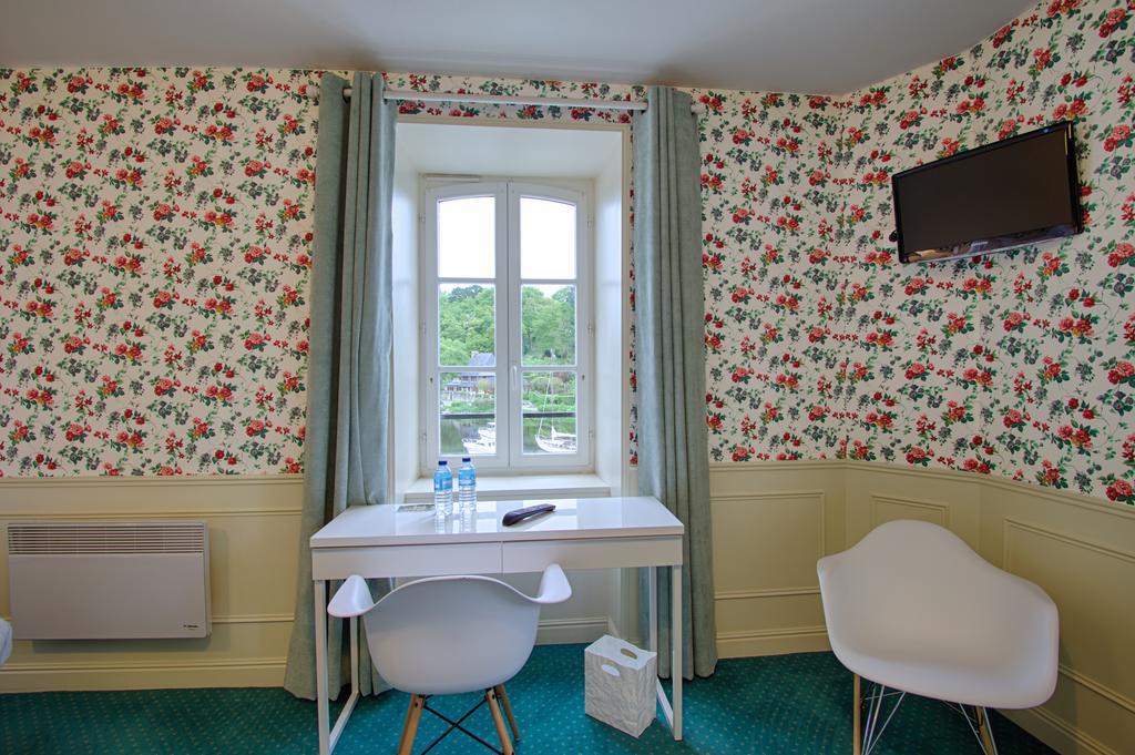 Hotel de charme Les Mimosas Pont-Aven Habitación foto